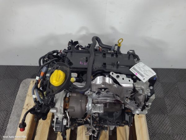 2024 RENAULT TRAFIC Engine