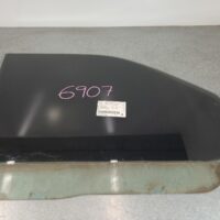 2011 VOLKSWAGEN TRANSPORTER Right Front Door Window
