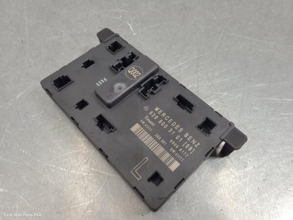 2014 MERCEDES VITO Ecu