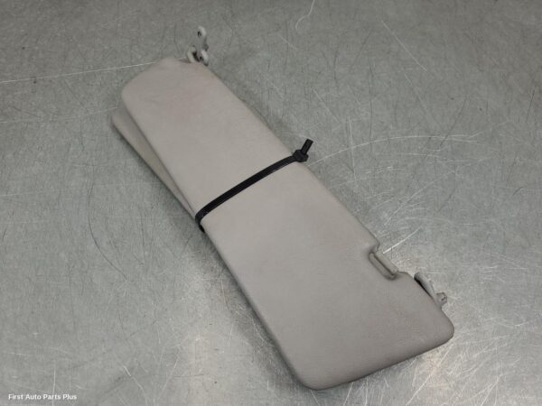 2006 MERCEDES VITO Sunvisor