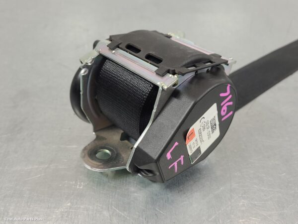 2017 MERCEDES VITO Seatbelt/Stalk