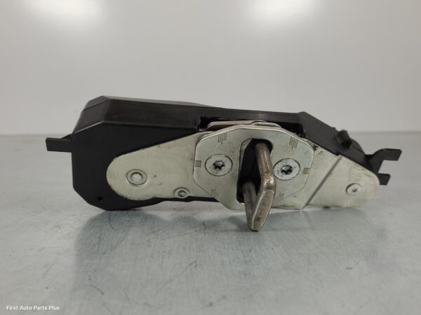 2021 MERCEDES SPRINTER Door/Boot/Gate Lock