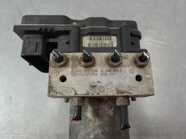 2012 MERCEDES VITO Abs Pump/Modulator