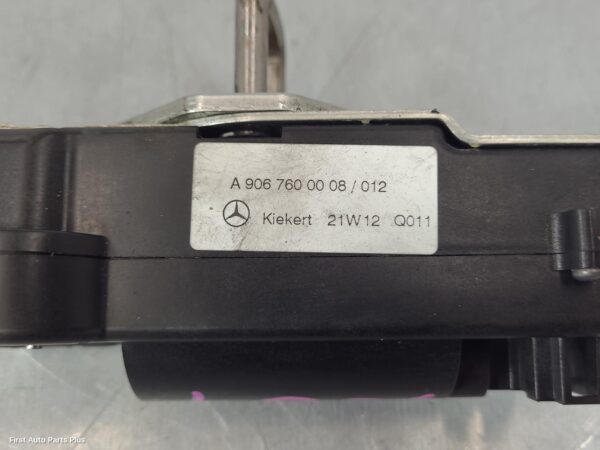 2021 MERCEDES SPRINTER Door/Boot/Gate Lock