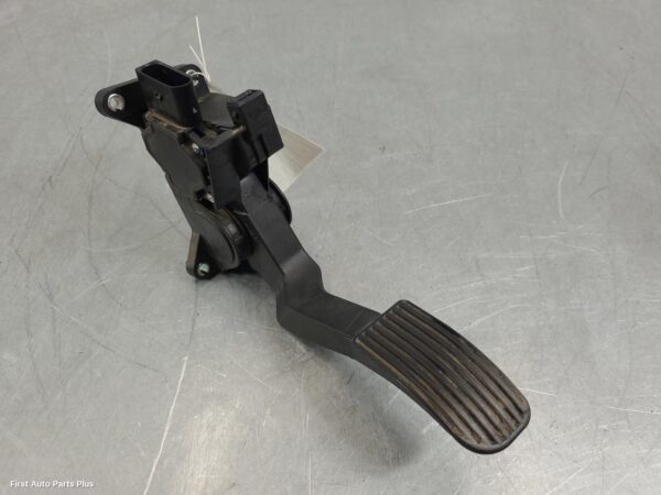 2005 MERCEDES SPRINTER Pedal Assembly