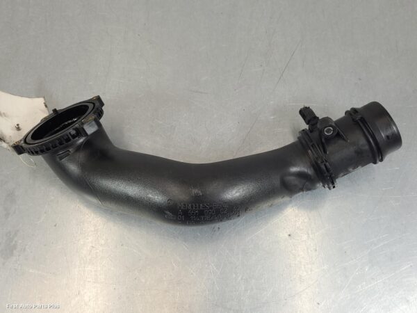 2011 MERCEDES VITO Throttle Body