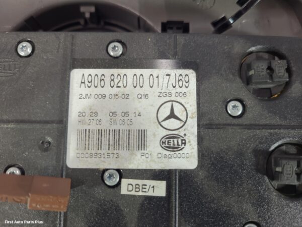 2014 MERCEDES SPRINTER Courtesy Light