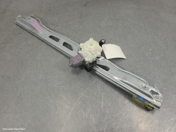 2023 FORD TRANSIT Right Front Window Reg/Motor