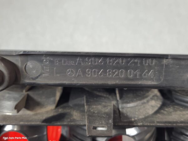 2015 MERCEDES SPRINTER Left Taillight