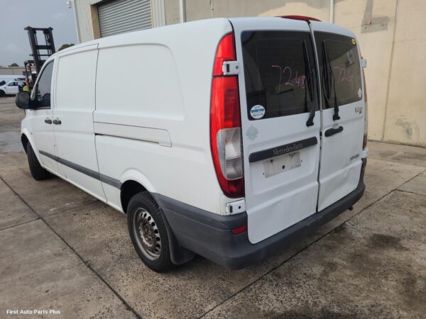 2006 MERCEDES VITO Sunvisor