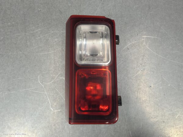 2015 RENAULT TRAFIC Left Taillight