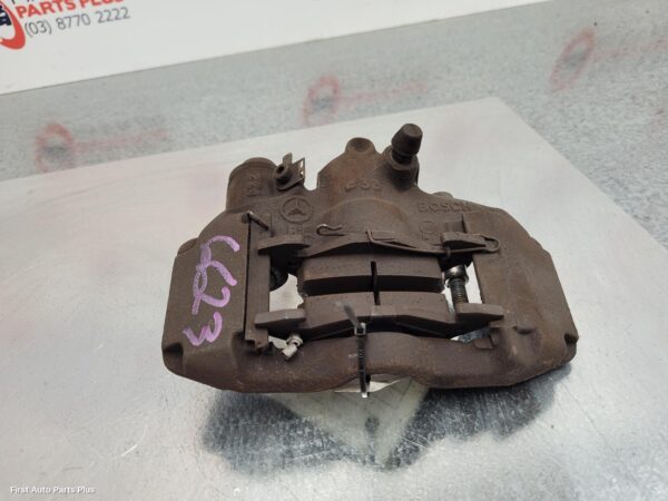 2002 MERCEDES VITO Caliper