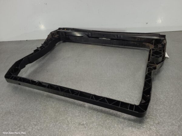 2019 VOLKSWAGEN CRAFTER Radiator Support