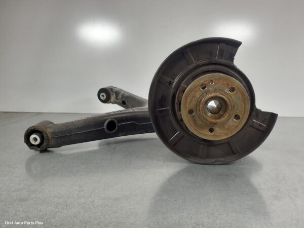 2014 MERCEDES VITO Left Rear Trailing Arm