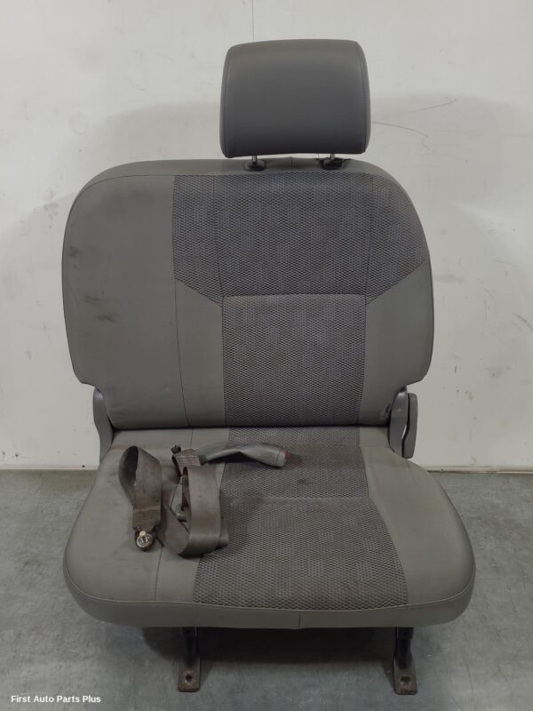 2006 TOYOTA HILUX Front Seat