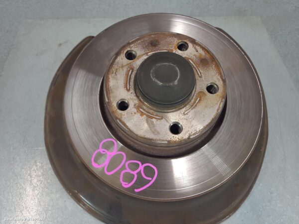 2013 RENAULT TRAFIC Right Rear Hub Assembly