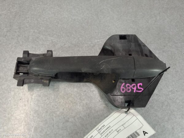 2012 VOLKSWAGEN CRAFTER Door Handle