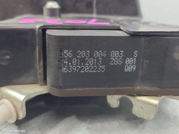 2012 MERCEDES VITO Door/Boot/Gate Lock