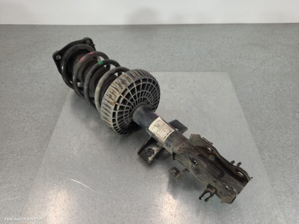 2021 MERCEDES VITO Right Front Strut