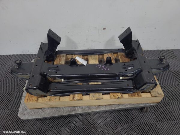2004 MERCEDES SPRINTER Frt Xmember/Cradle