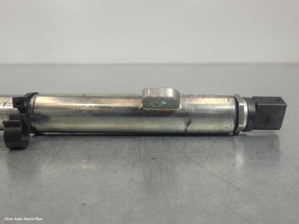 2008 MERCEDES VITO Injection Rail