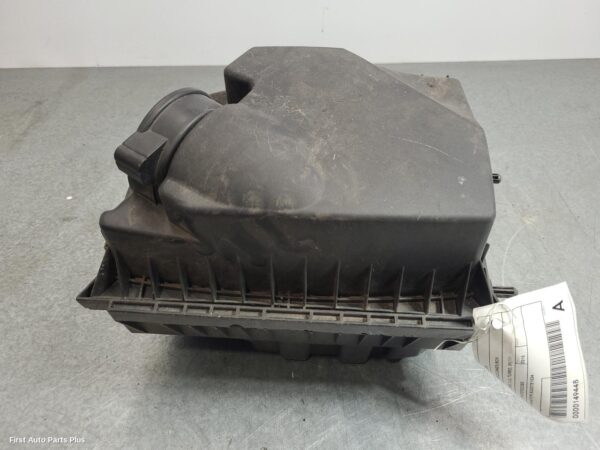 2015 RENAULT MASTER Air Cleaner/Box