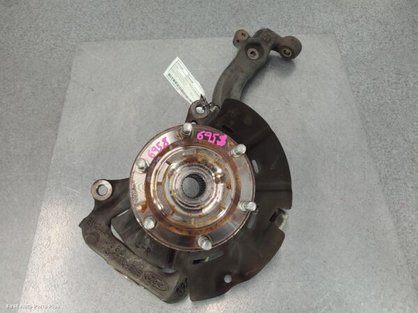 2020 FORD RANGER Right Front Hub Assembly