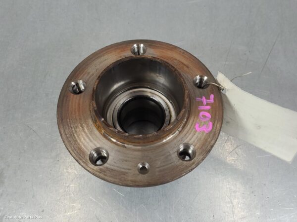 2017 RENAULT MASTER Right Rear Hub Assembly