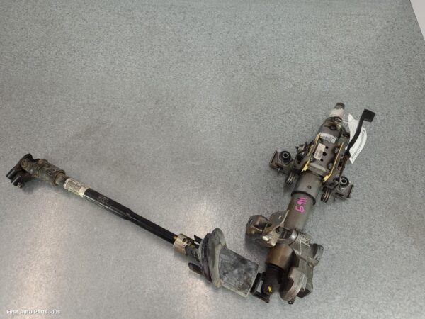 2013 MERCEDES VIANO Steering Column