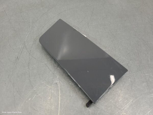 2021 VOLKSWAGEN TRANSPORTER Fuel Door / Filler