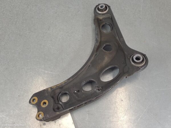 2018 RENAULT TRAFIC Left Front Lower Control Arm