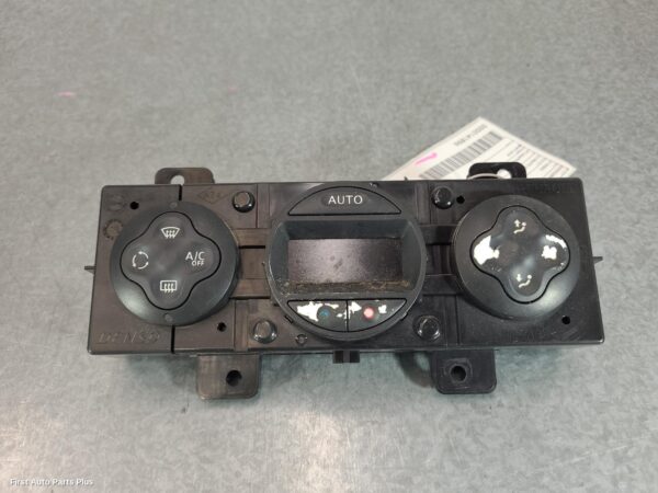 2018 RENAULT MASTER Heater/Ac Controls