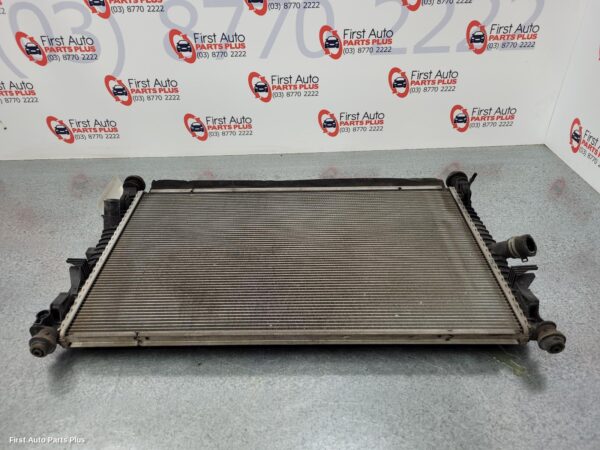 2015 FORD TRANSIT CUSTOM Radiator