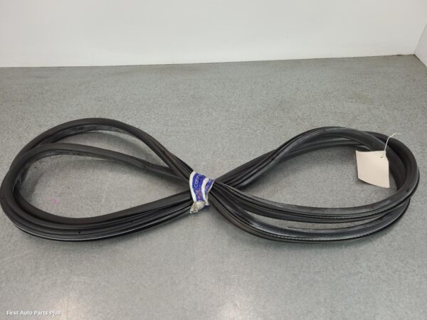 2017 MERCEDES SPRINTER Door/Tailgate Seal