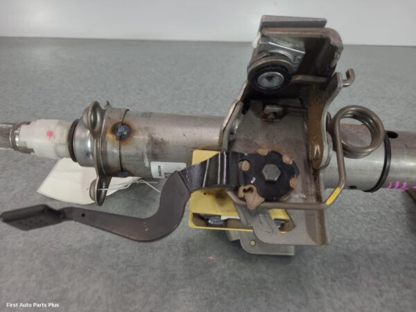 2013 MERCEDES VIANO Steering Column