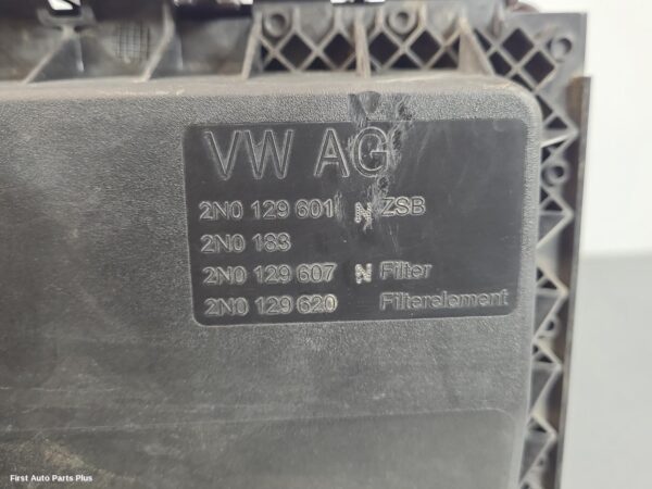 2020 VOLKSWAGEN CRAFTER Air Cleaner/Box