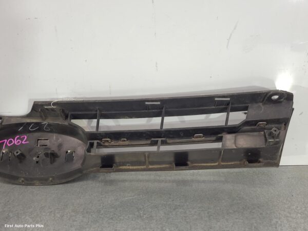 2015 FORD TERRITORY Grille