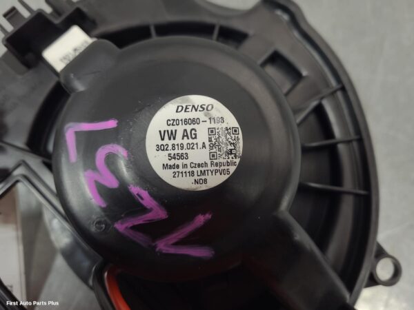 2019 VOLKSWAGEN CRAFTER Heater Fan Motor