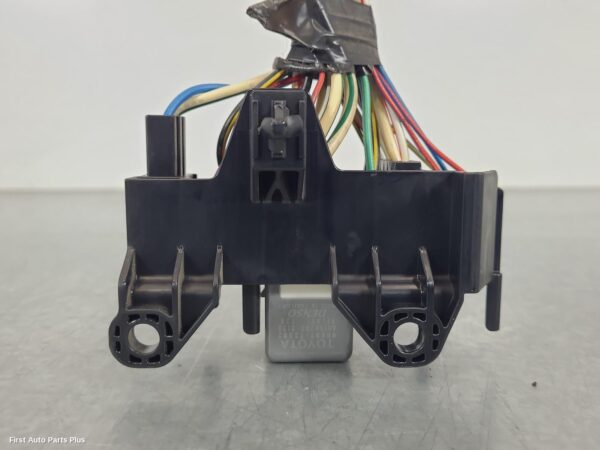 2012 TOYOTA HILUX Fuse Box