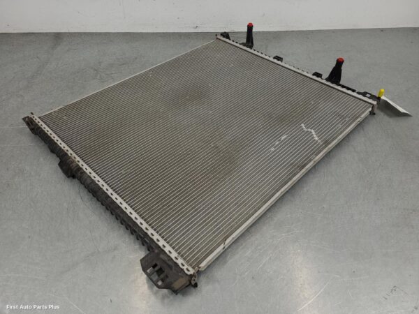 2019 VOLKSWAGEN CRAFTER Radiator