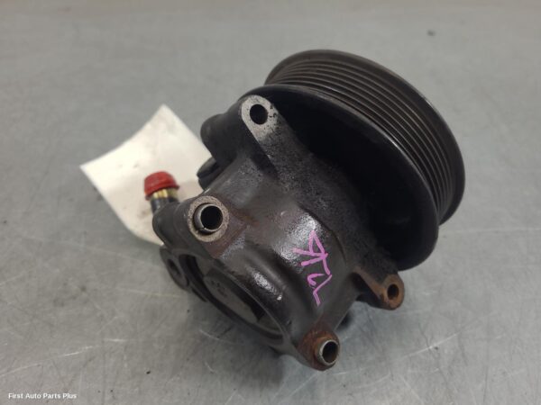2004 FORD TRANSIT Steering Pump