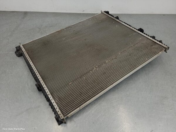 2019 VOLKSWAGEN CRAFTER Radiator