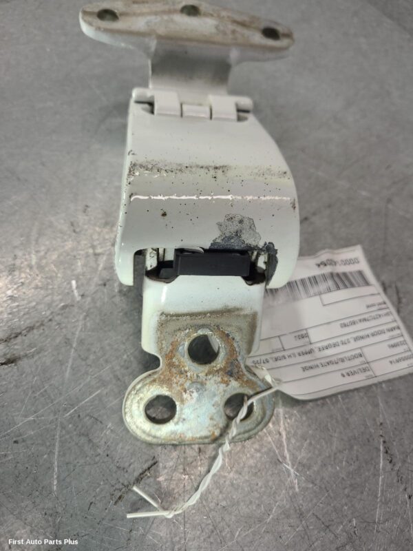 2022 LDV DELIVER 9 Bootlid/Tgate Hinge
