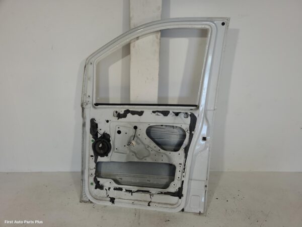 2010 MERCEDES VITO Right Front Door