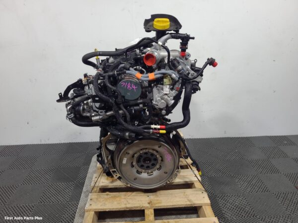 2024 RENAULT TRAFIC Engine
