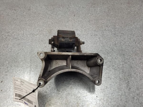2004 MERCEDES SPRINTER Mount