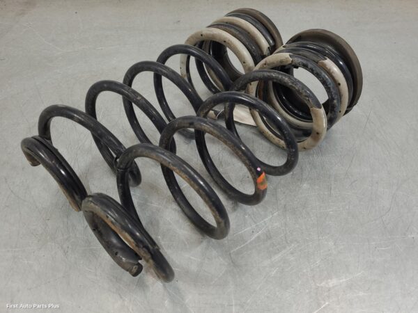 2016 NISSAN NAVARA Rear Coil Spring