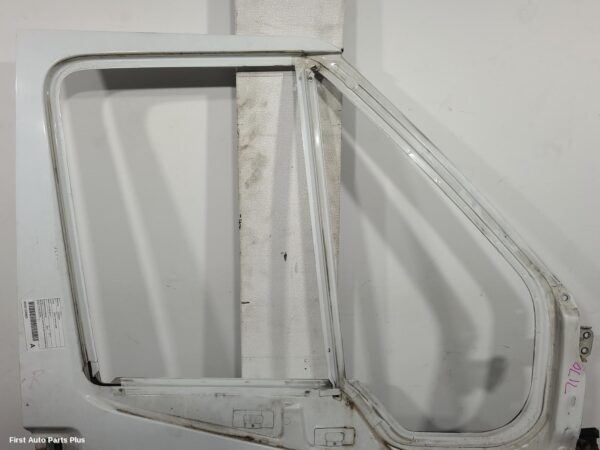 2012 FORD TRANSIT Right Front Door