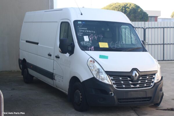 2018 RENAULT MASTER Door Hinge/Runner