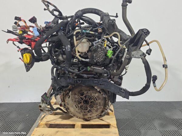 2019 RENAULT MASTER Engine